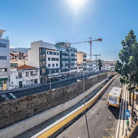 Casa Do Luar - By Wehost Tatil Evi Funchal