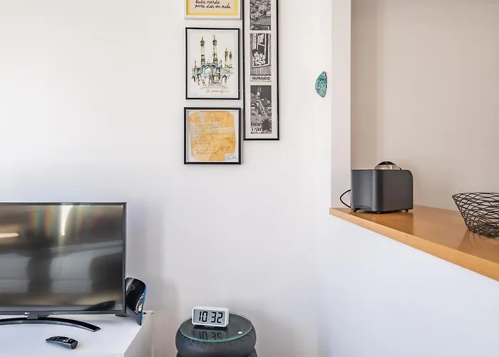 Casa Do Luar - By Wehost